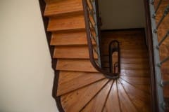 15_Staircase-in-Casa-Rene-3