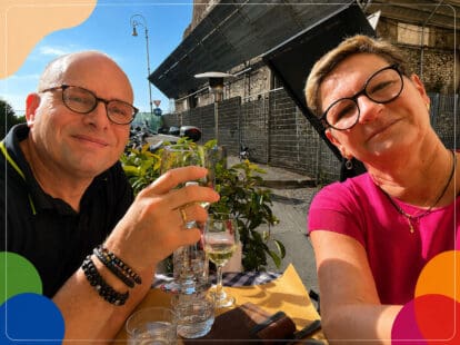 Johan Ginis & Ilse Donghi - Logeren bij Belgen