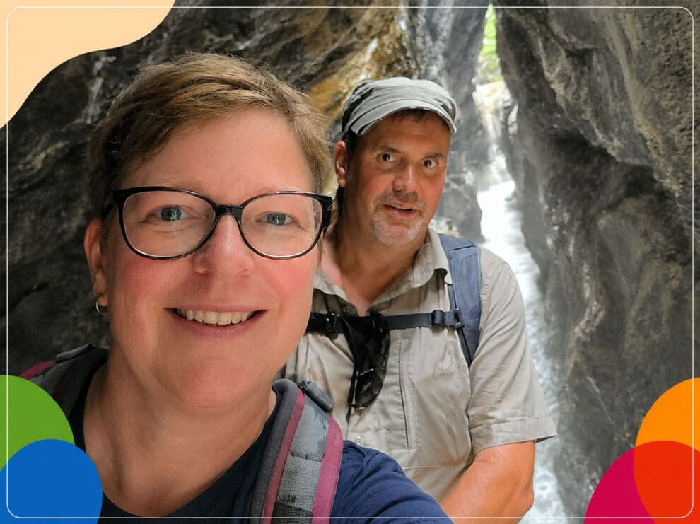 Mike Vanostaeten & Ruth Dillen - Logeren bij Belgen